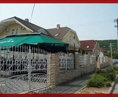 بيت ضيافة Royal