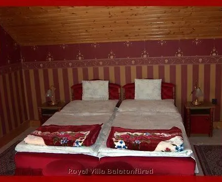 Royal 3*