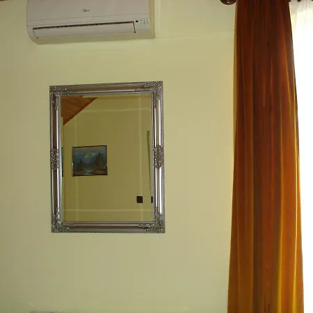 Royal بيت ضيافة 3*